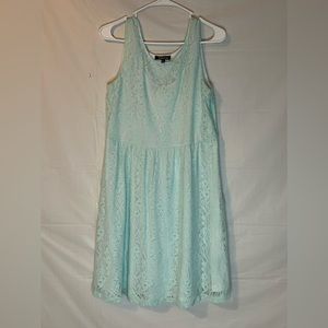 (NWOT) Babydoll lace dress